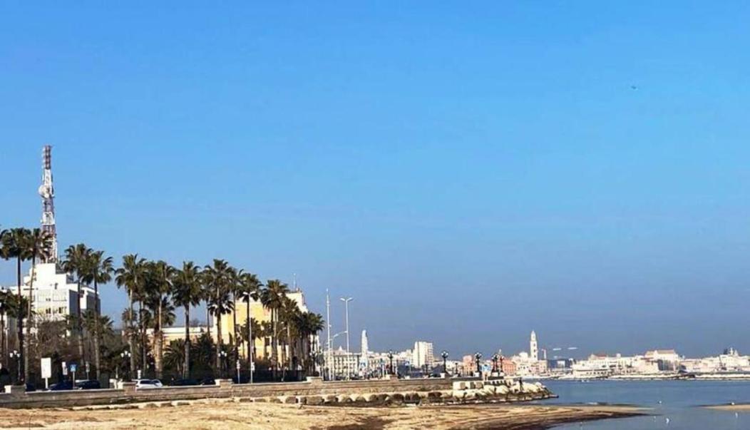 Dimora Mare Apartment Bari Luaran gambar